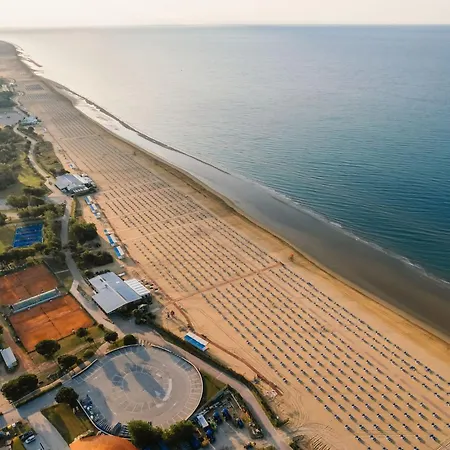 Terraced With Garden And Pools * Bibione