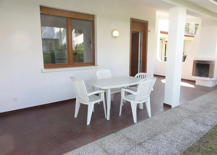 Terraced With Garden And Pools Bibione